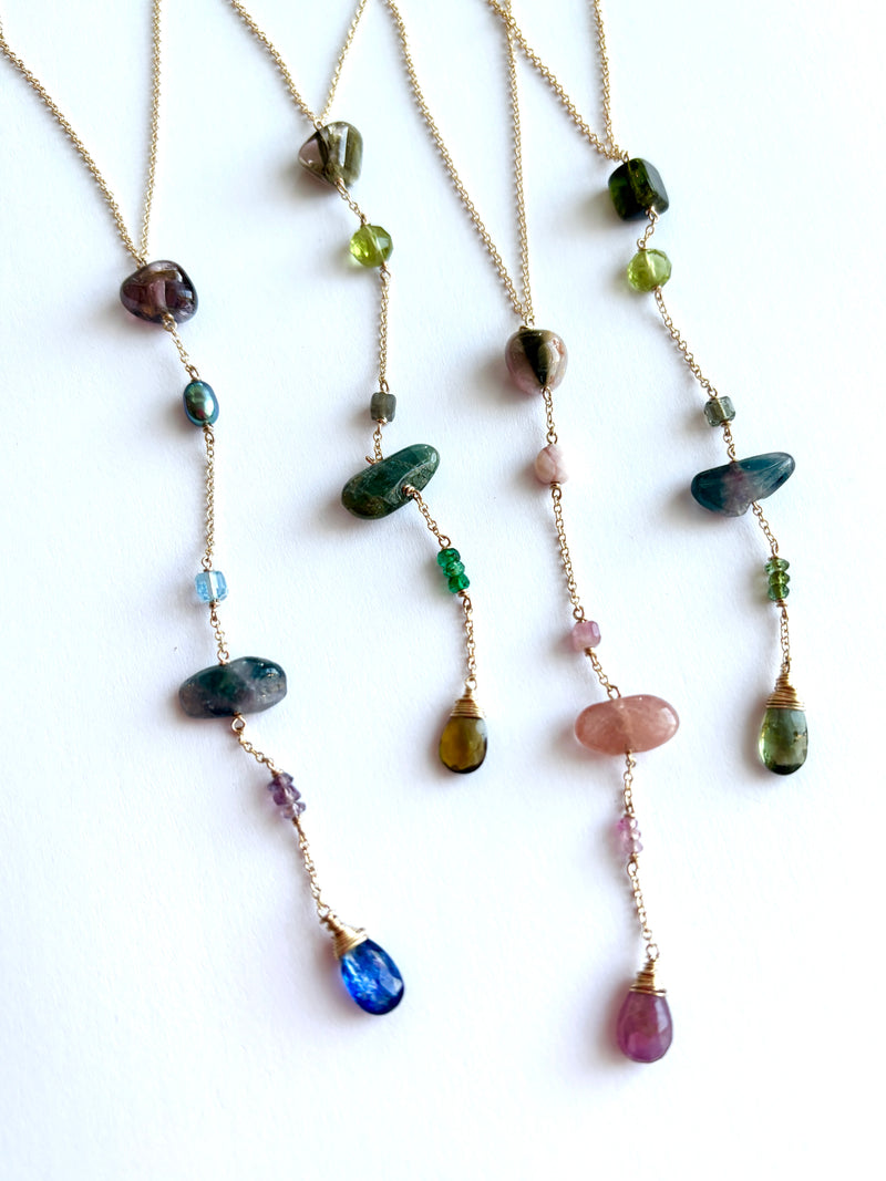 Pebble lariat